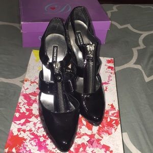 Chinese Laundry “A-LIST” Black Patent Heels sz 8